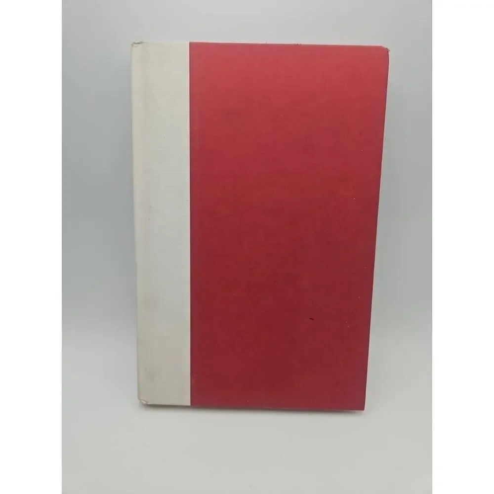 Murder in the East Room by Elliot Roosevelt ST. Martin's Press Red Book Great